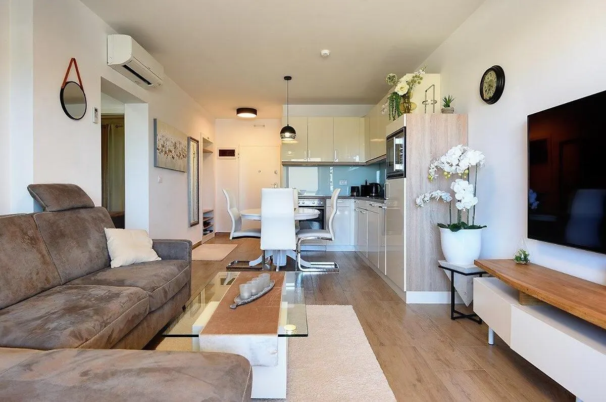 Apartment Beach Medulin Croatia